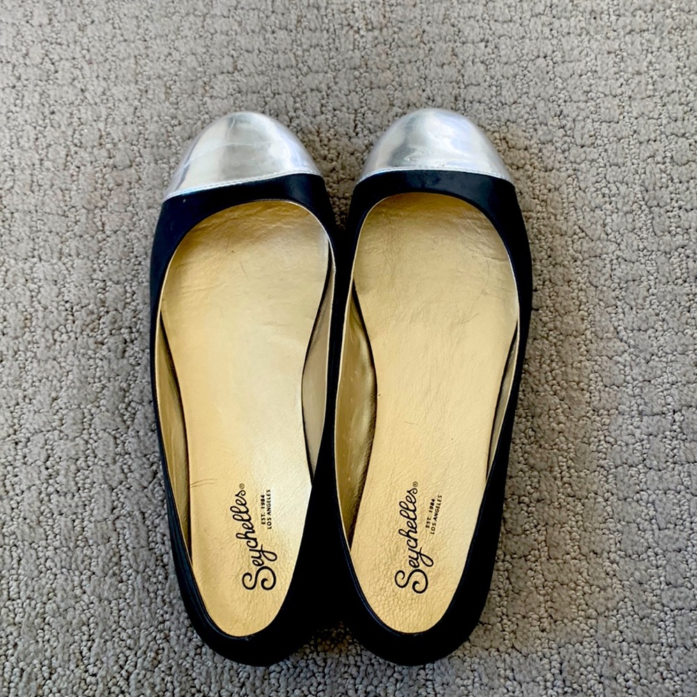 Seychelles (size 6.5) black leather ballet flats with silver toe cap.